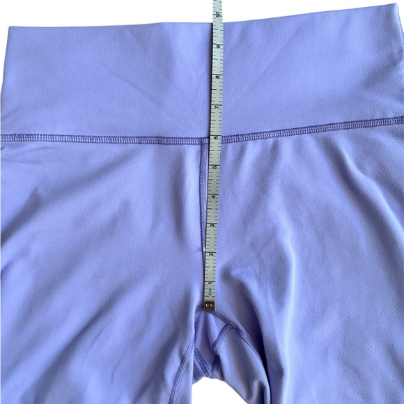 Fabletics Light Purple Leggings - Picture 6 of 7